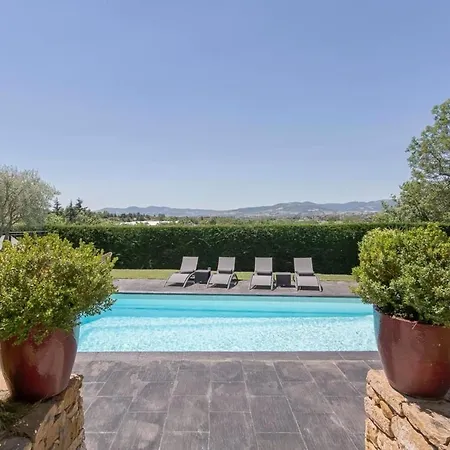 Splendid With Luxury Services Pool 8 Pers Casa de Férias