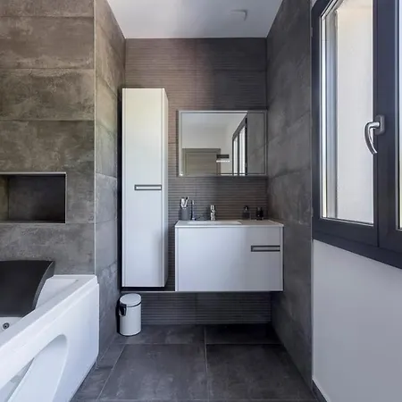 Splendid With Luxury Services Pool 8 Pers * Francheville (Rhone)